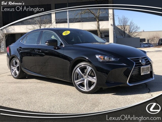2017 Lexus IS